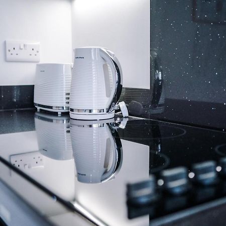 Parkview Place Serviced Apartment Coventry Esterno foto