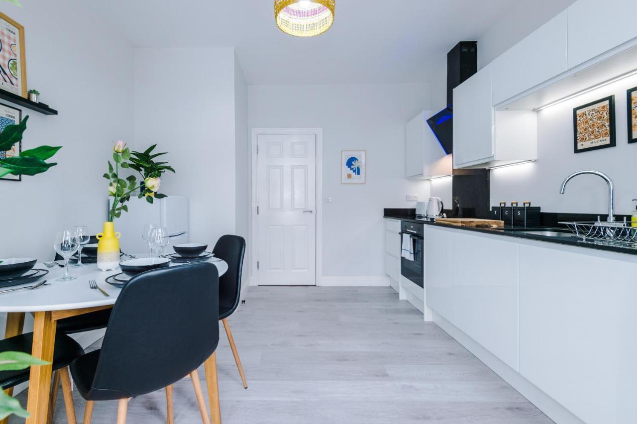 Parkview Place Serviced Apartment Coventry Esterno foto