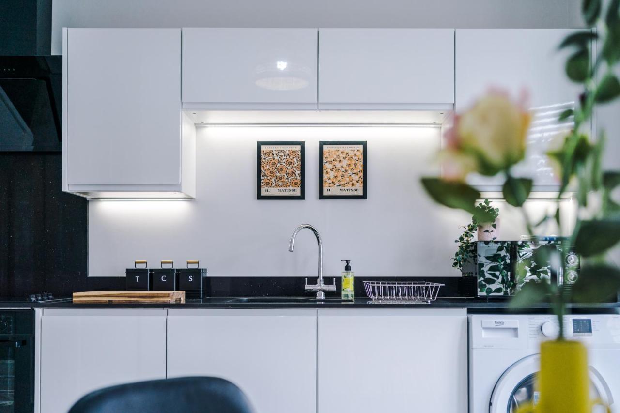 Parkview Place Serviced Apartment Coventry Esterno foto